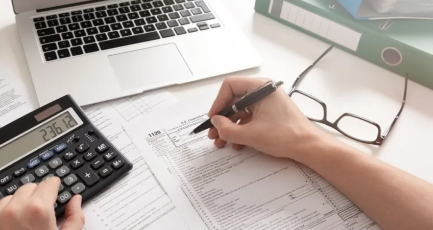 Hogyan befolyásolhatják a jövőbeli szabályozások a lakáshitel kalkulátorok eredményeit?