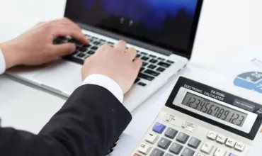 Hogyan segíthet a babaváró kalkulátor a pénzügyi tervezésben?